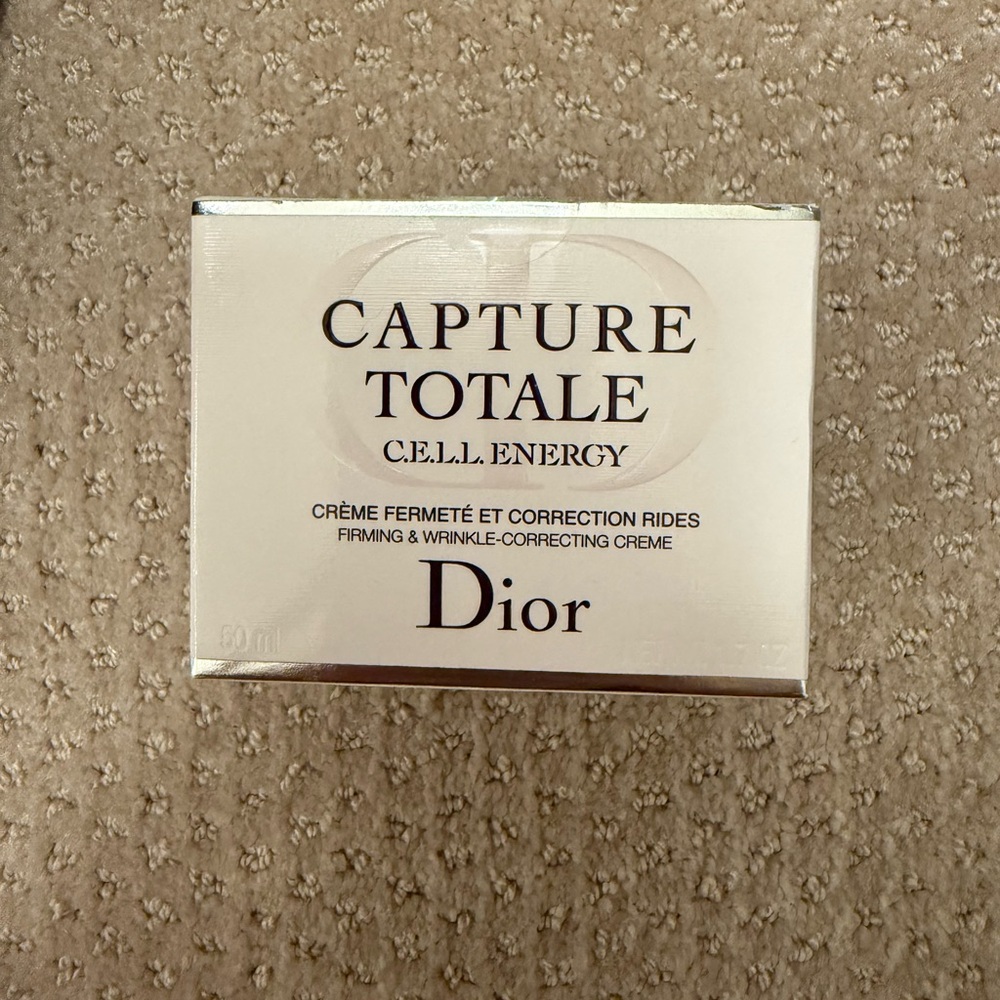 Dior Capture Totale C.E.L.L. Energy Cream in White